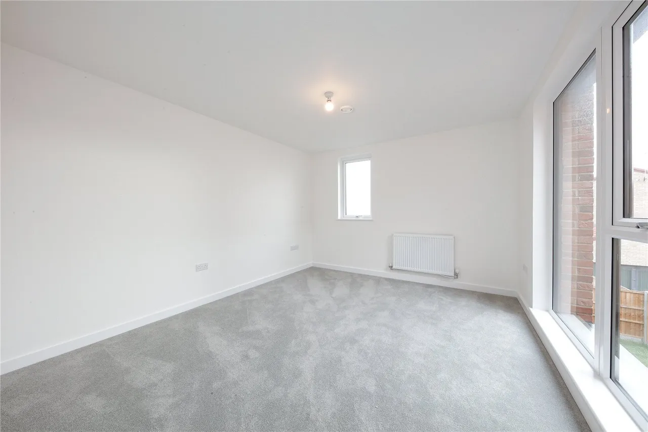 Beechwood, Basildon, Essex, SS14, photo 8