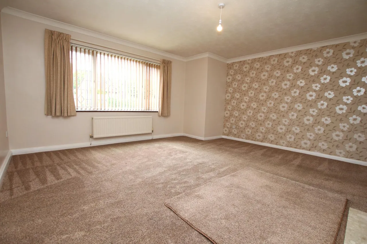 Elsham Crescent, Lincoln, LN6, photo 3