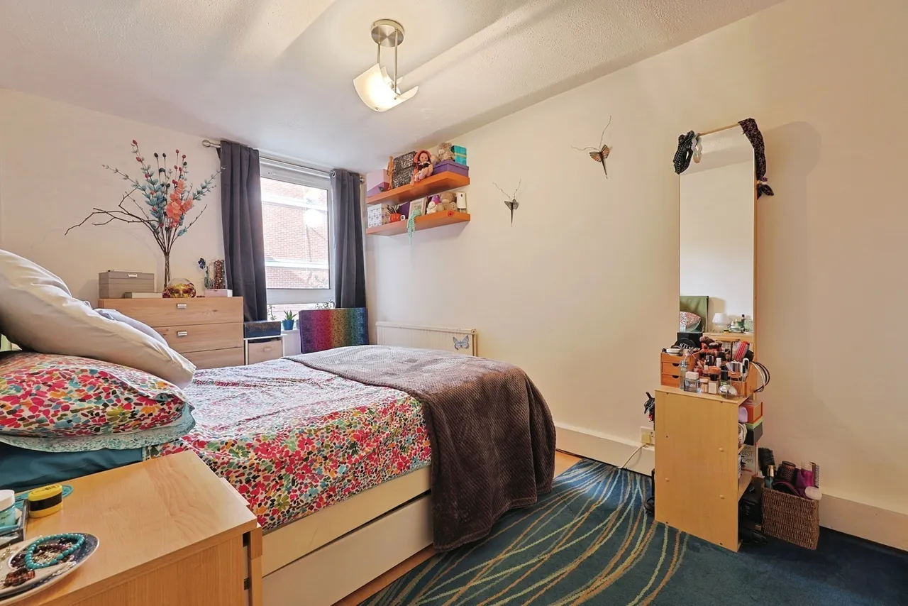 Benham Close, Battersea, SW11, photo 6
