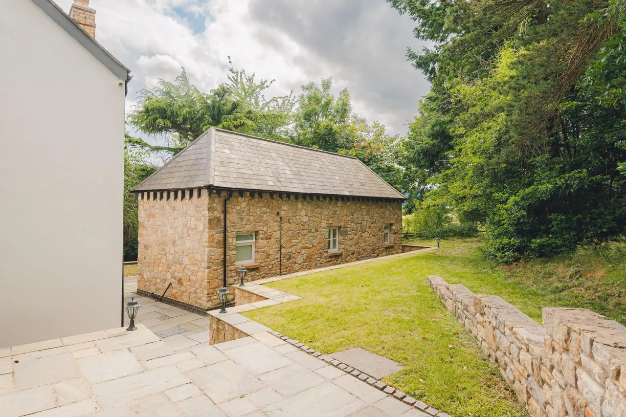 Garth Road, Garth, LL20, photo 27