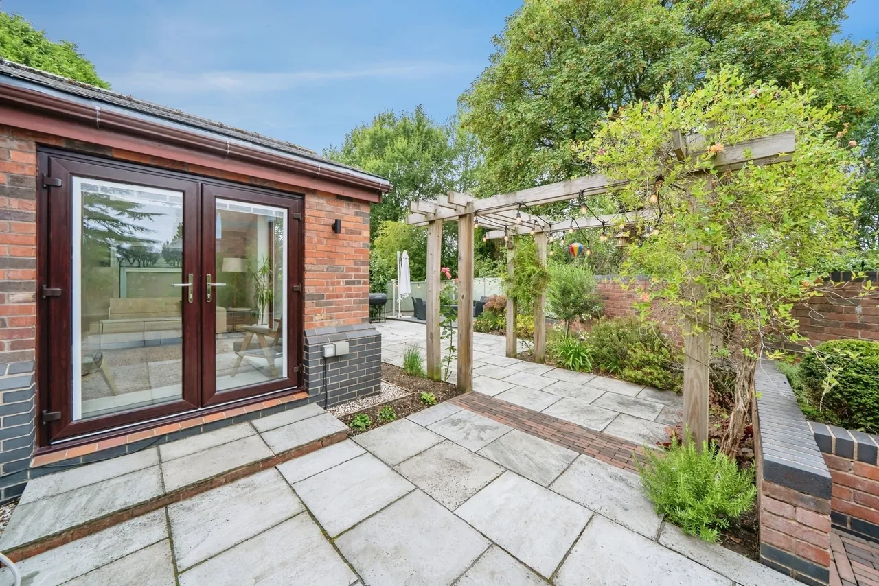 New Lane End, Croft, Warrington, Cheshire, WA3, photo 21
