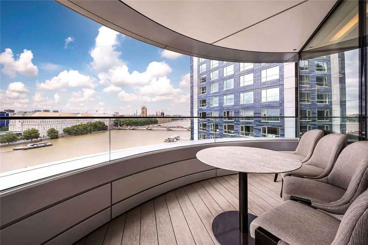 The Corniche, 23 Albert Embankment, London, SE1 7GG, photo 2