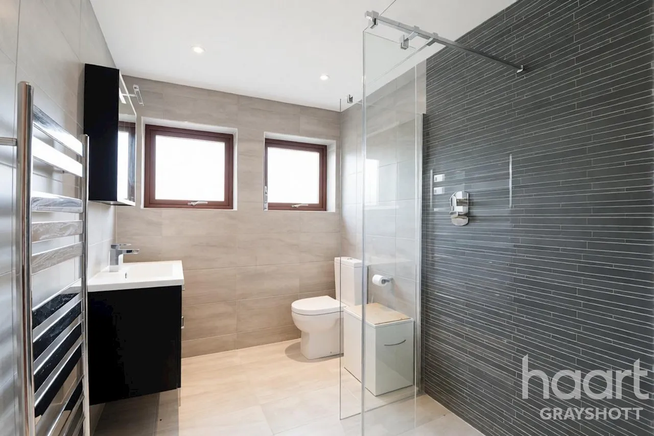 Frith End, Bordon, GU35, photo 11