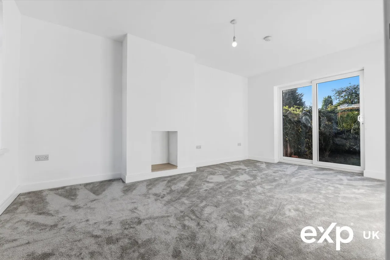Appleton Road, Blidworth, NG21, photo 12