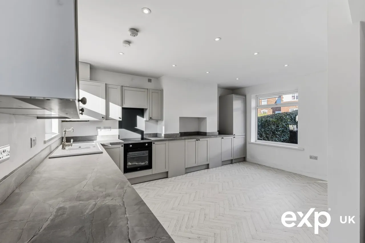 Appleton Road, Blidworth, NG21, photo 8
