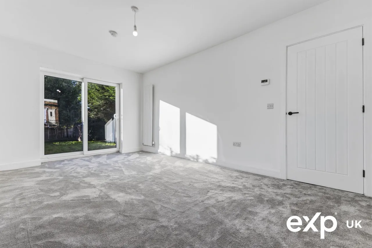 Appleton Road, Blidworth, NG21, photo 6