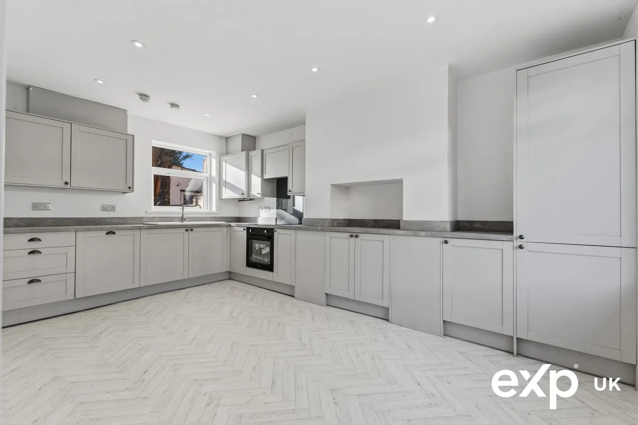 Appleton Road, Blidworth, NG21, photo 7