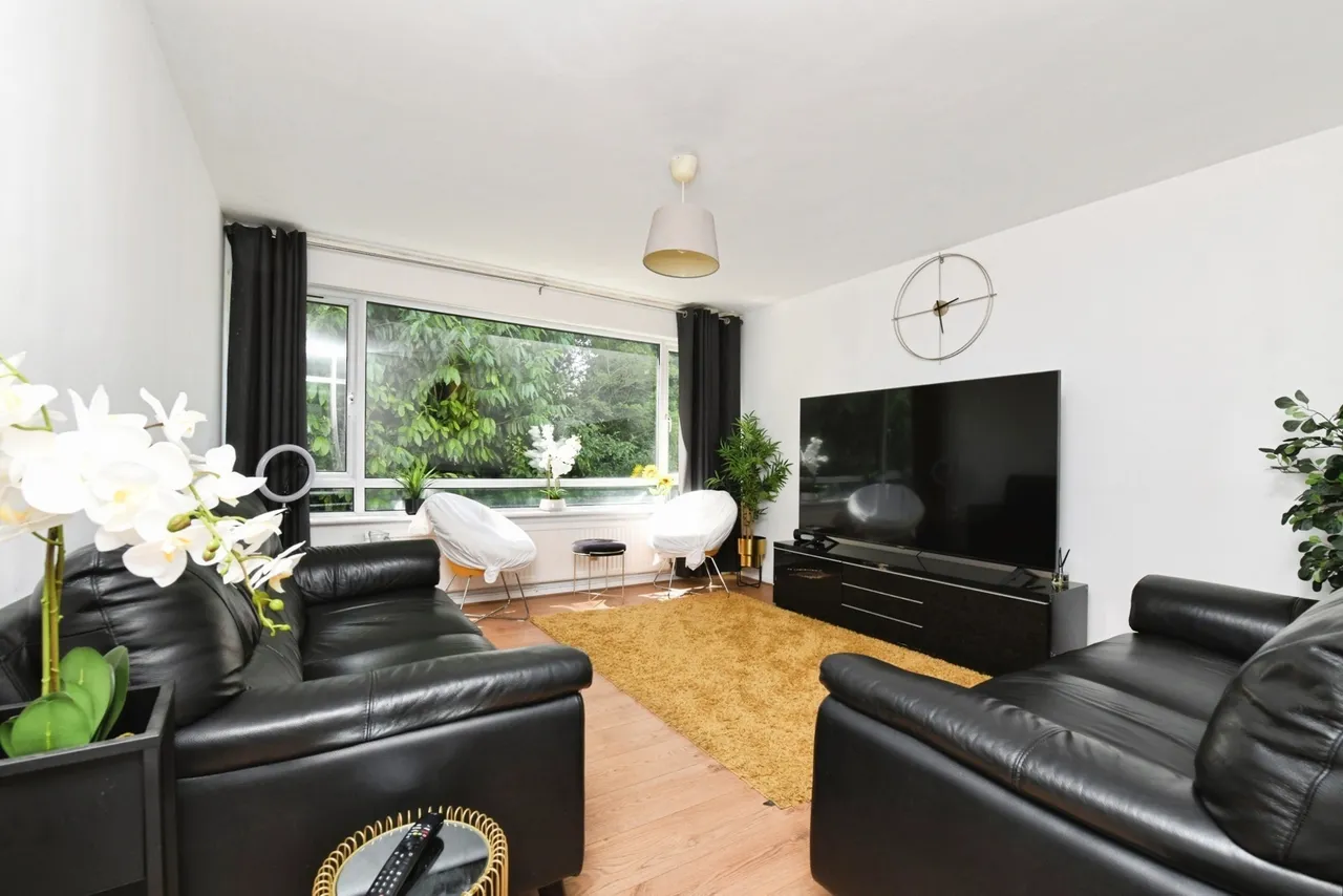 Cameron Close, Warley, Brentwood, Essex, CM14, photo 5