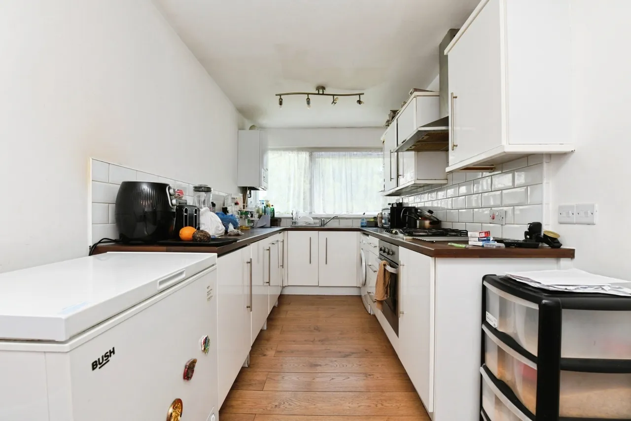Cameron Close, Warley, Brentwood, Essex, CM14, photo 4