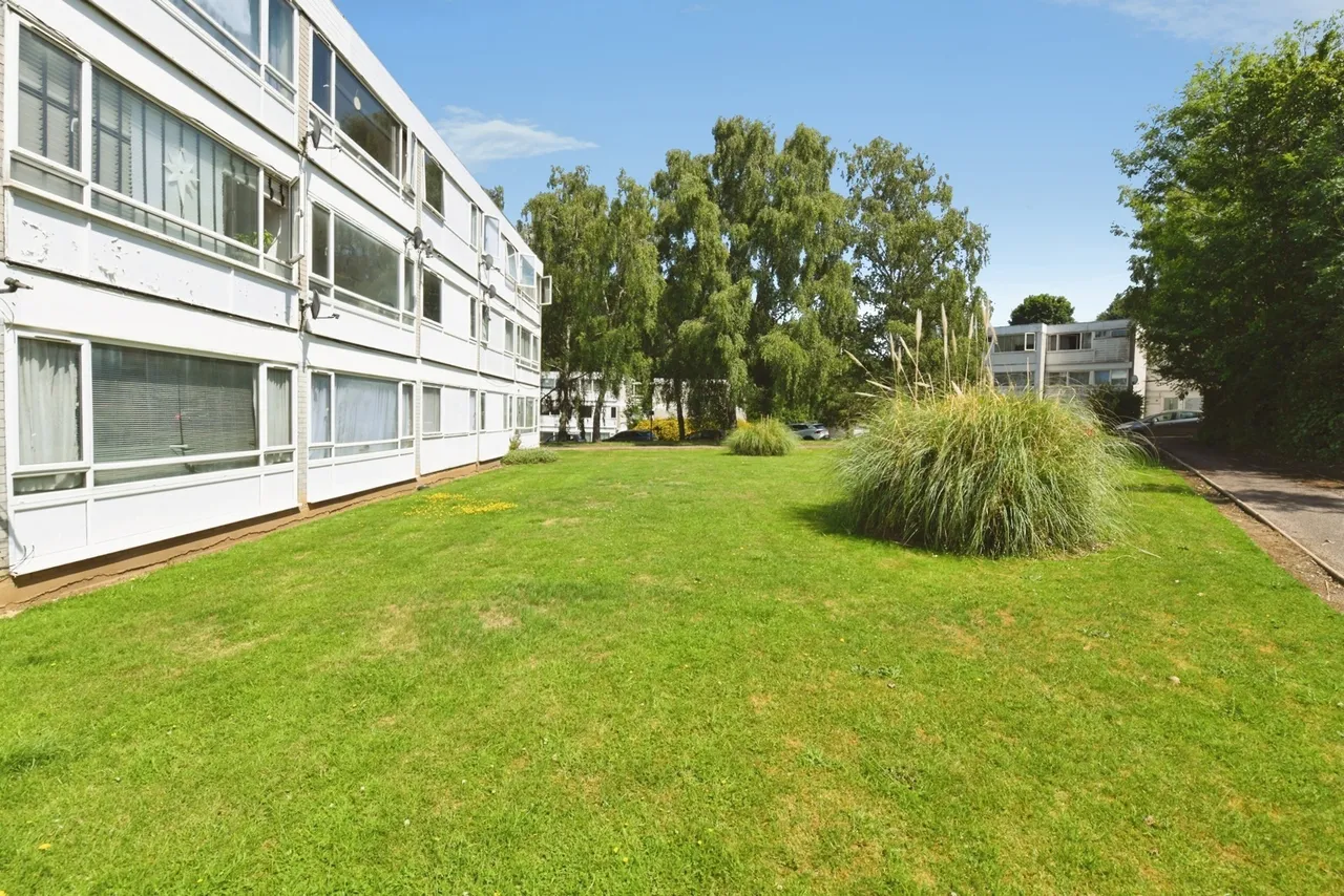 Cameron Close, Warley, Brentwood, Essex, CM14, photo 12