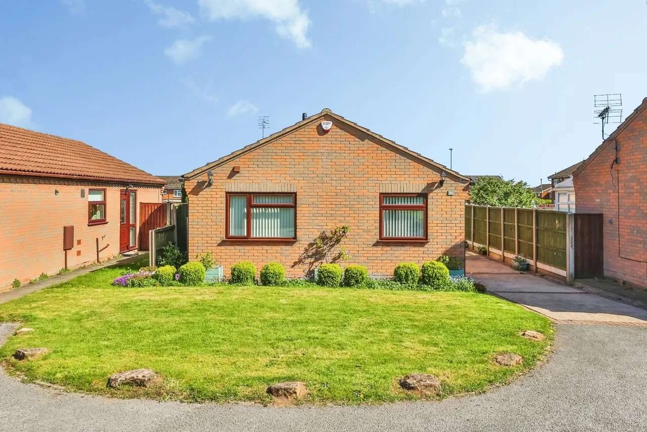Polperro Way, Hucknall, Nottingham, Nottinghamshire, NG15, photo 2