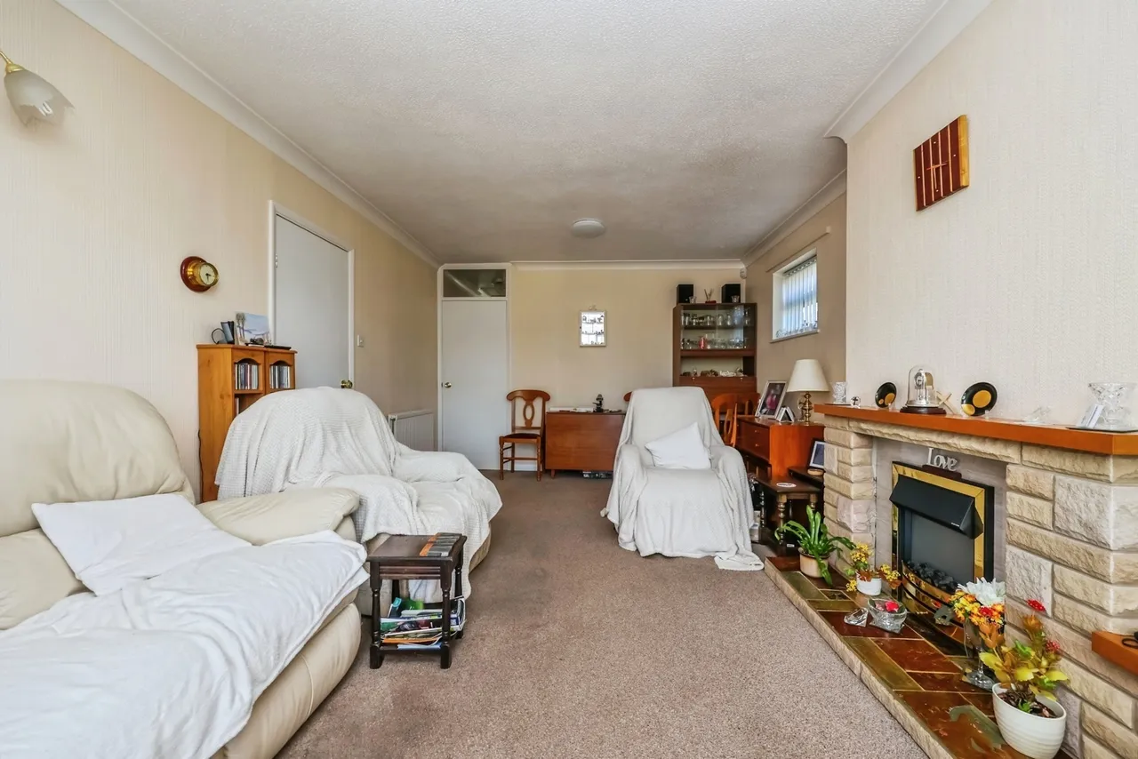 Polperro Way, Hucknall, Nottingham, Nottinghamshire, NG15, photo 4