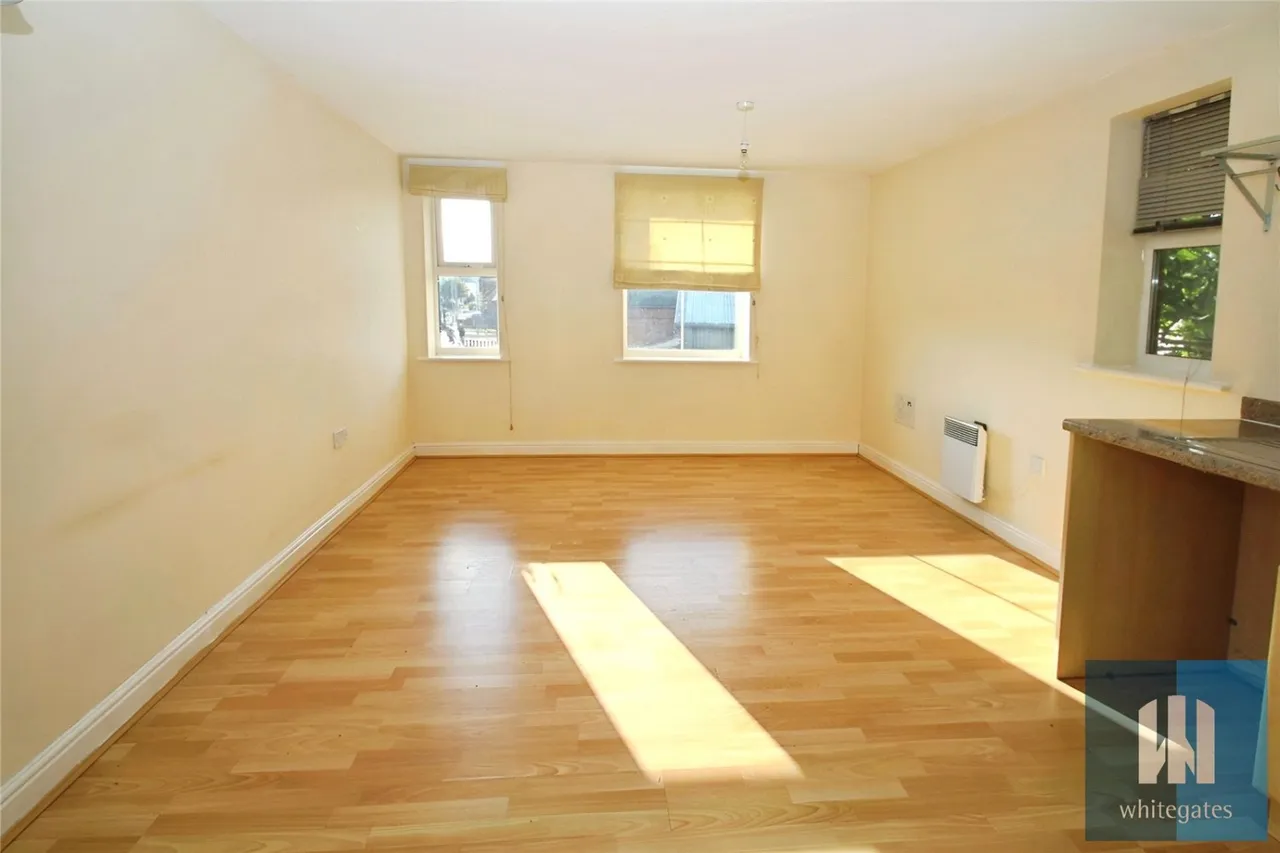 Ashdown Court, Knottingley, WF11, photo 3