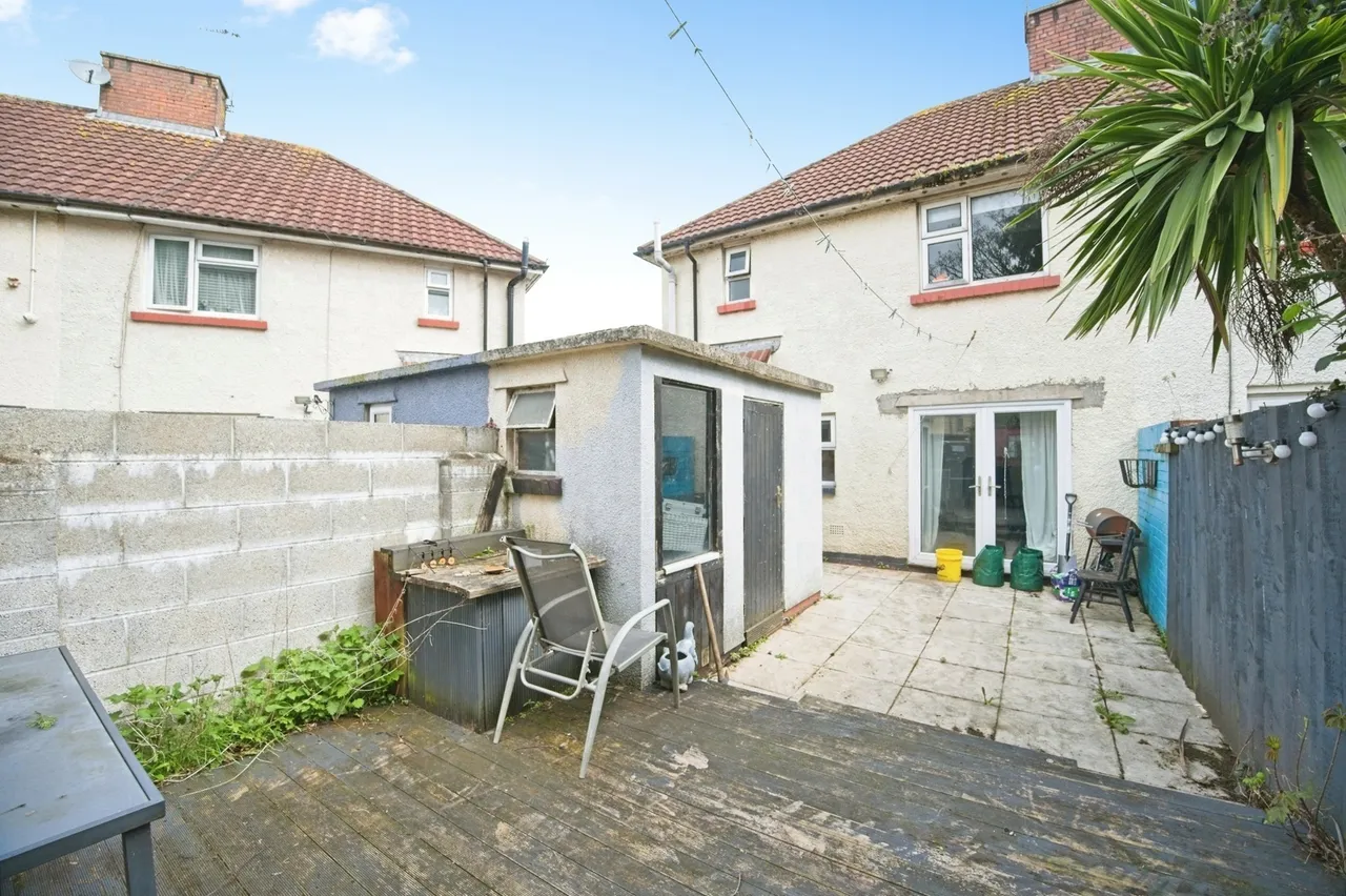 West Close, Cardiff, CF10, photo 18