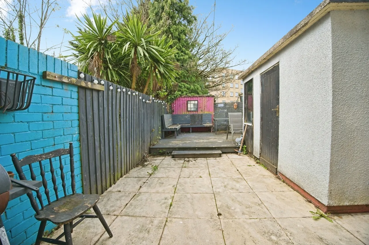 West Close, Cardiff, CF10, photo 15