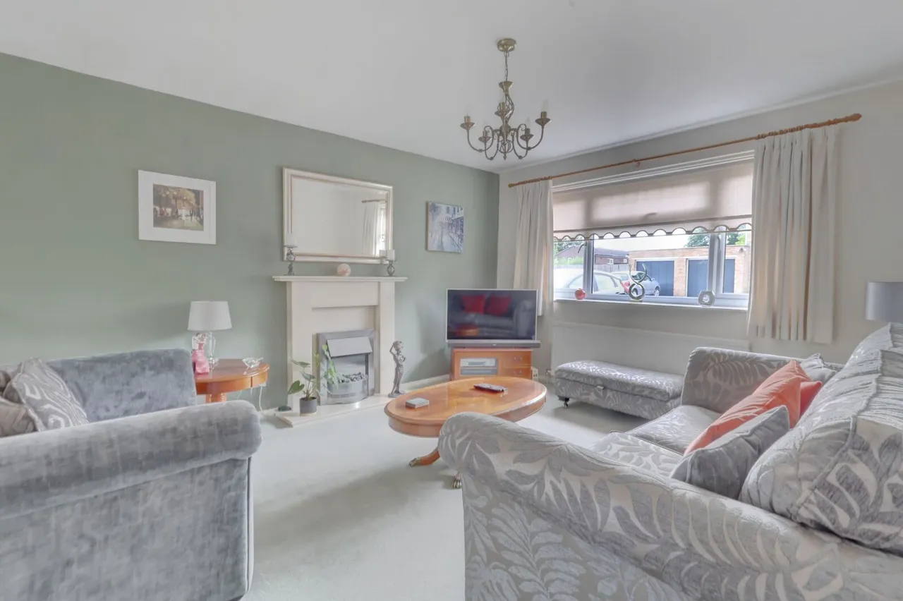 Dorrells Road, Princes Risborough, HP27, photo 3