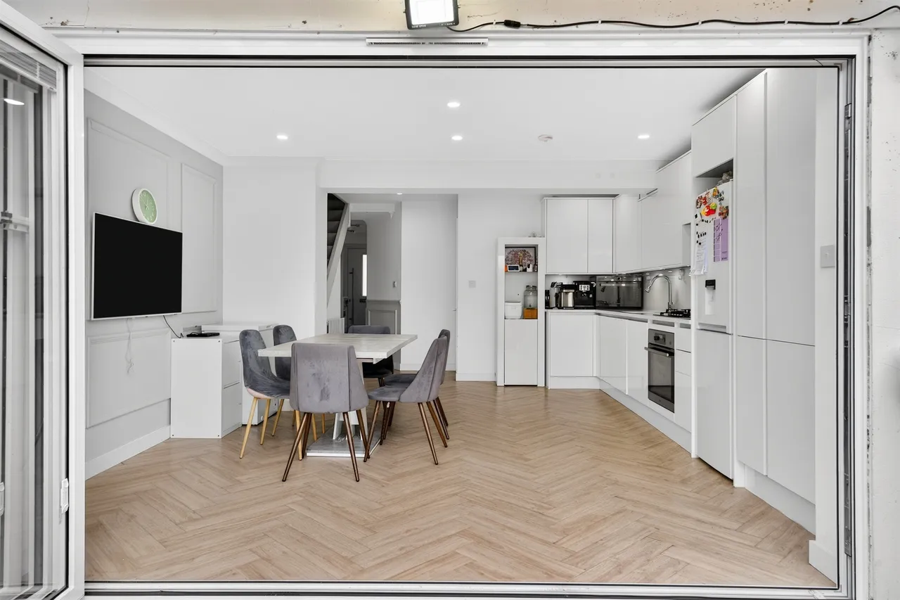 Garendon Road, Morden, SM4, photo 29