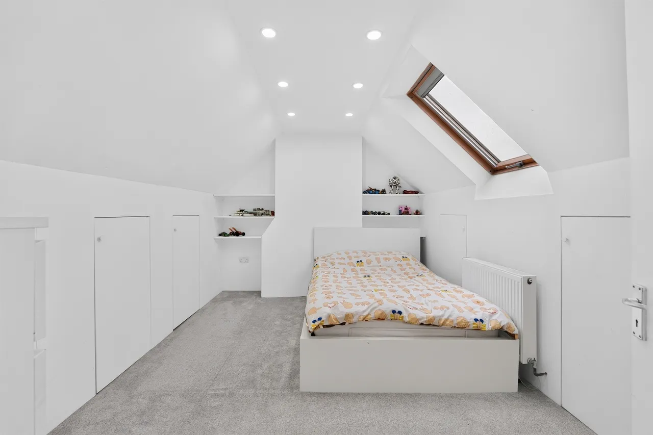 Garendon Road, Morden, SM4, photo 11