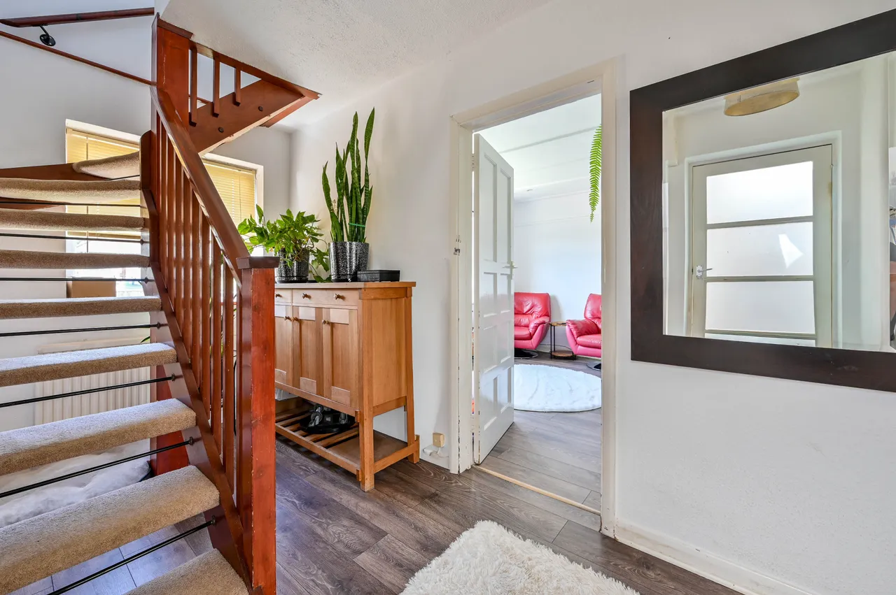 9 Saffron Platt, Guildford, photo 11