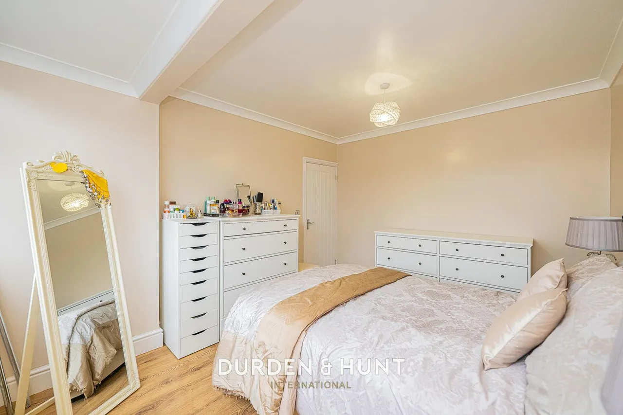 Shelley Avenue, Hornchurch, RM12, photo 12