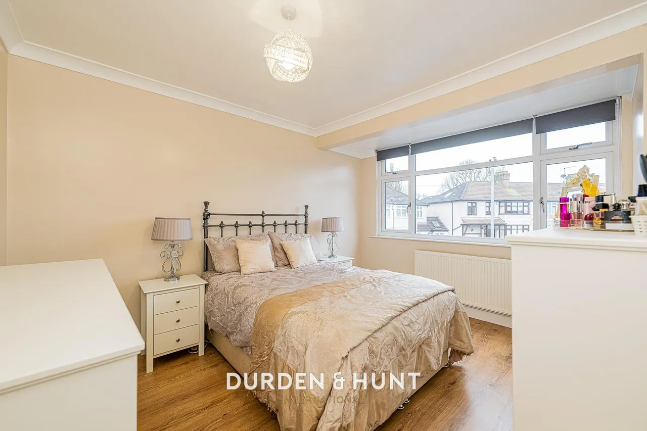Shelley Avenue, Hornchurch, RM12, photo 11
