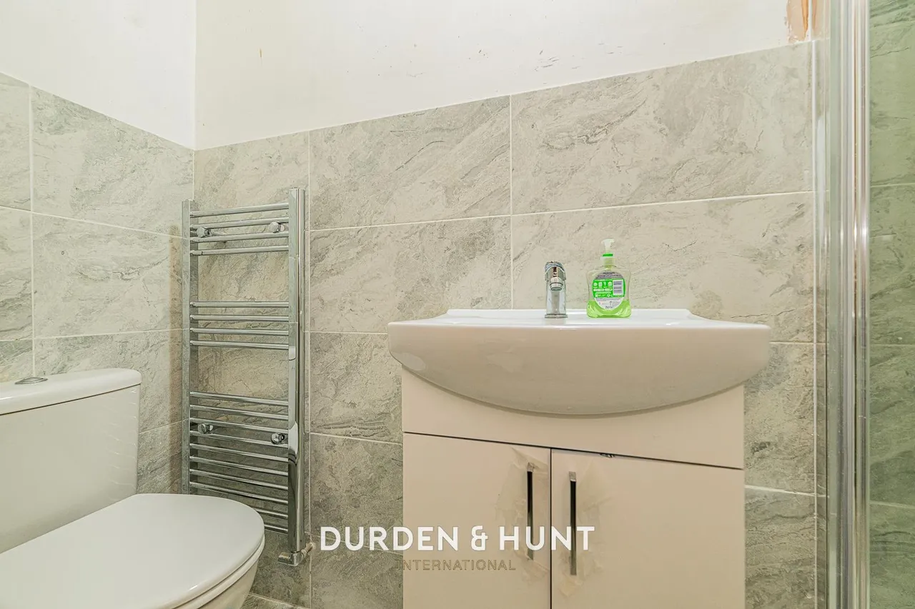 Shelley Avenue, Hornchurch, RM12, photo 8