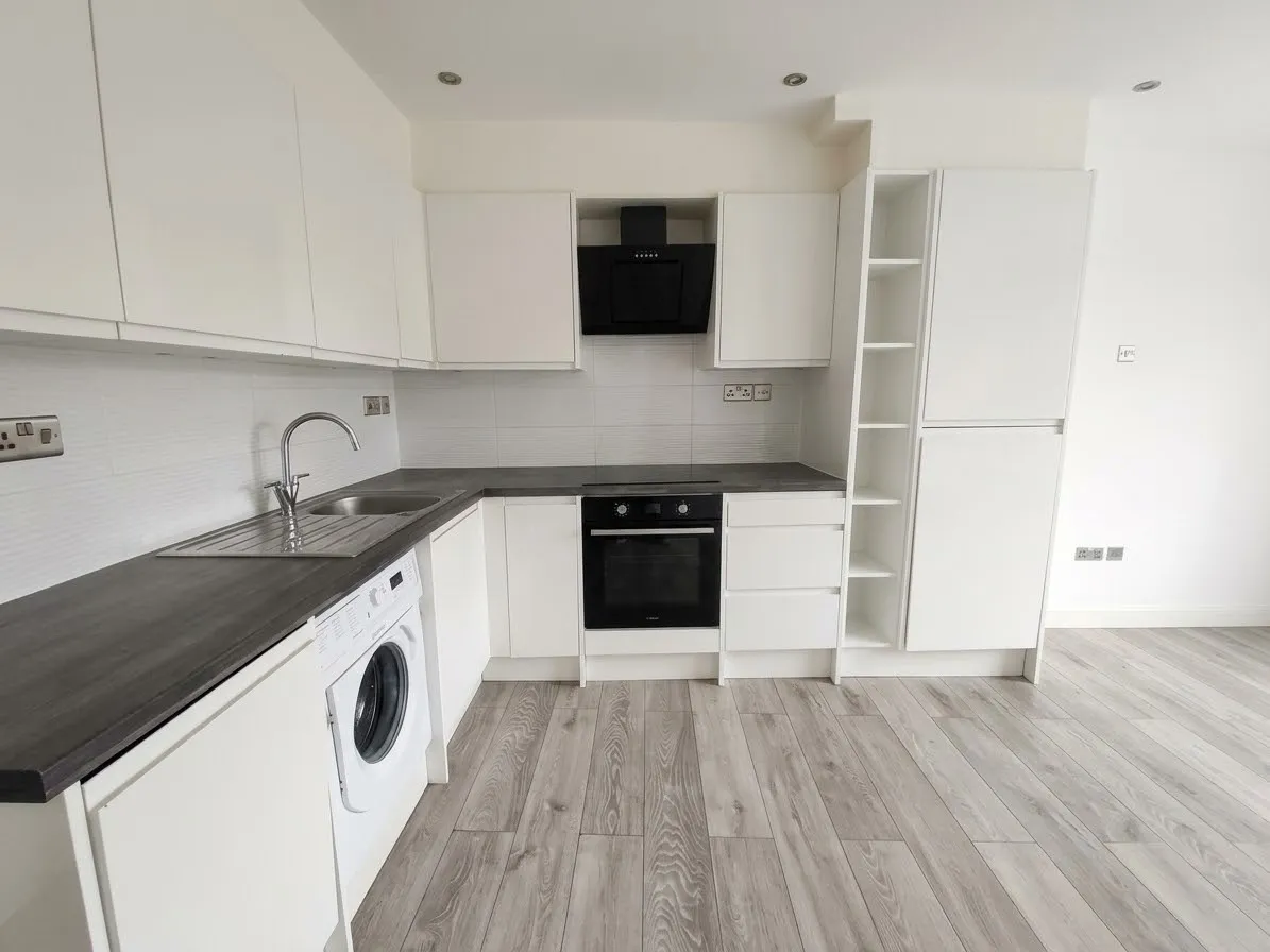 East Street, Epsom, KT17, photo 2