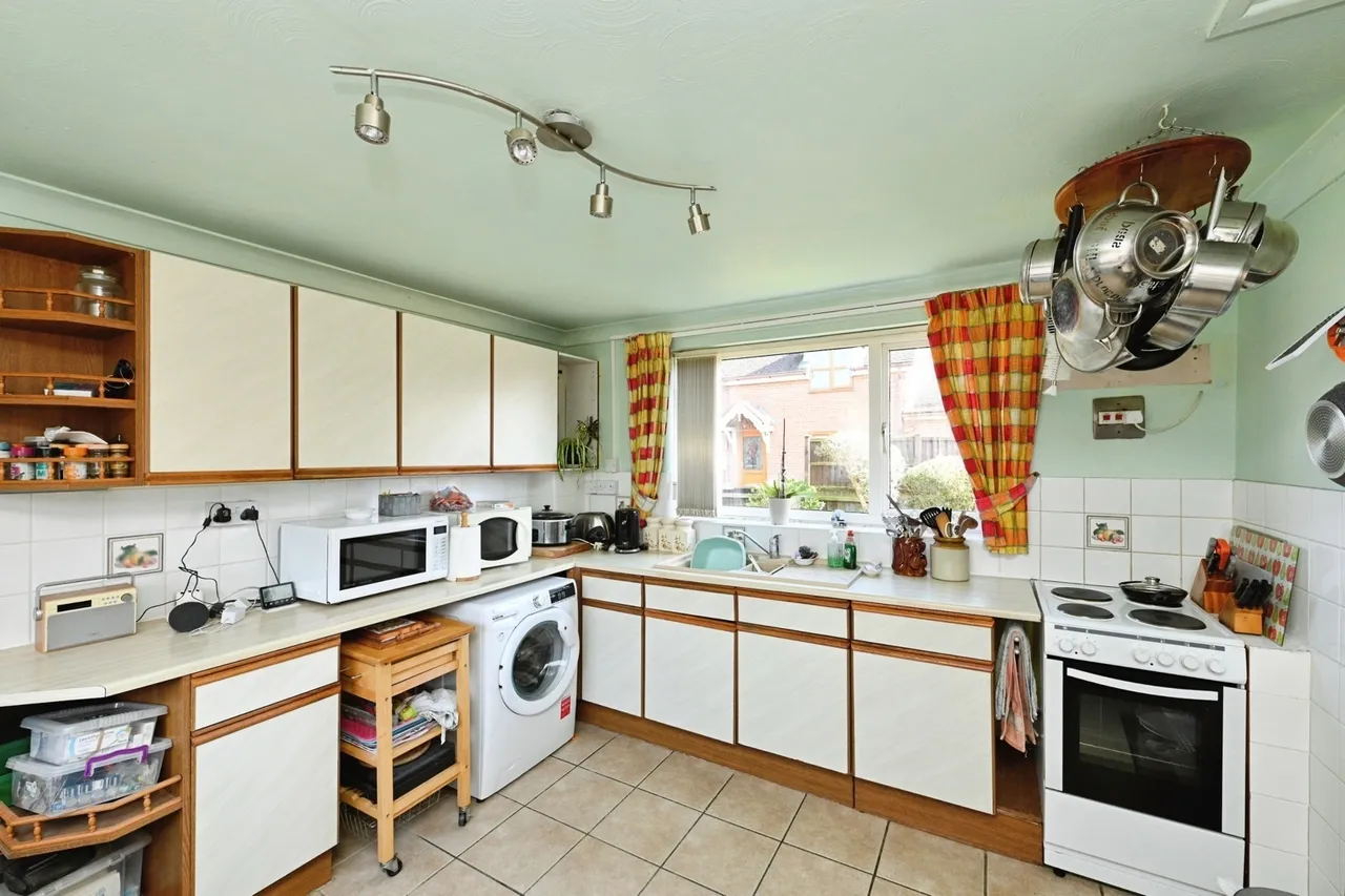 Workhouse Lane, Upwell, Wisbech, Norfolk, PE14, photo 5