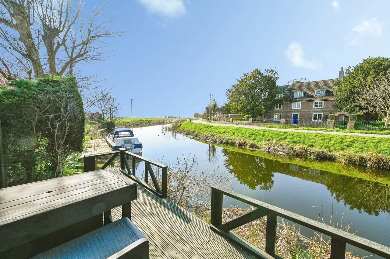Workhouse Lane, Upwell, Wisbech, Norfolk, PE14, photo 2