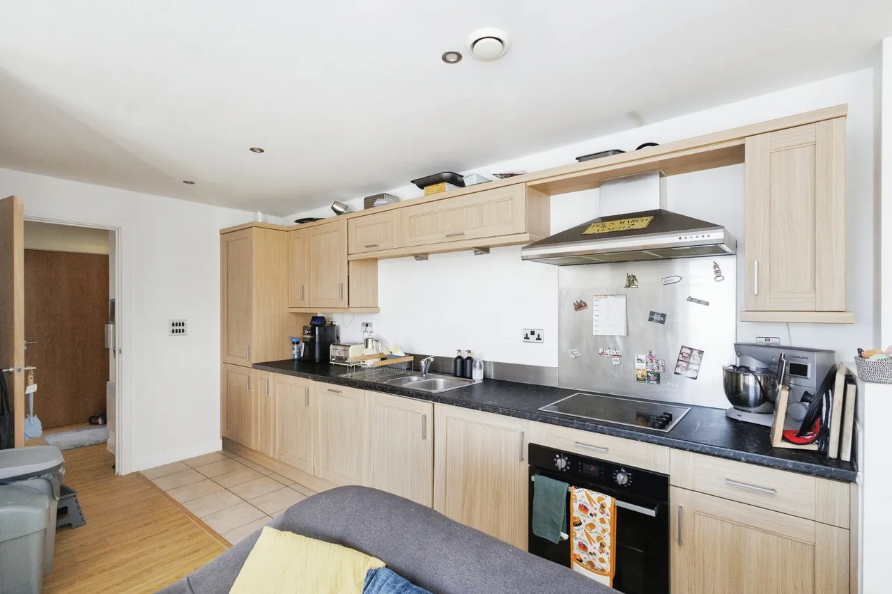 X Q 7 Building, Taylorson Street South, Salford, Greater Manchester, M5, photo 8