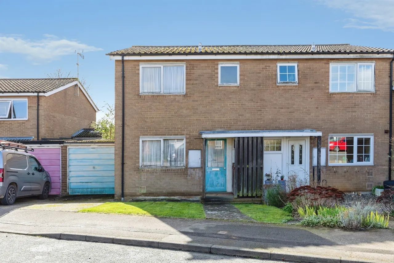 3 bed house for sale — Barley Croft, Hertford