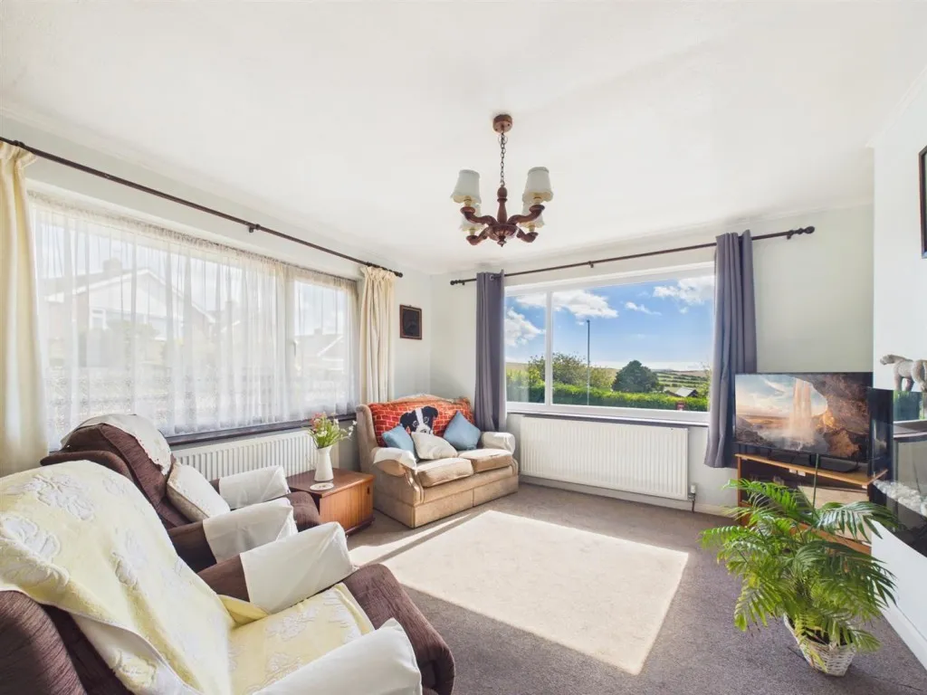 Seaview Road, Newhaven, BN9, photo 16