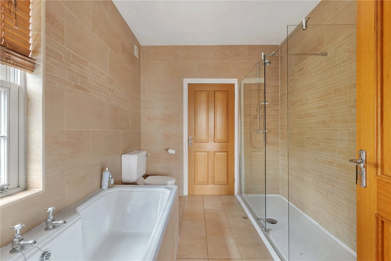 Back Lane, Drighlington, BD11, photo 16