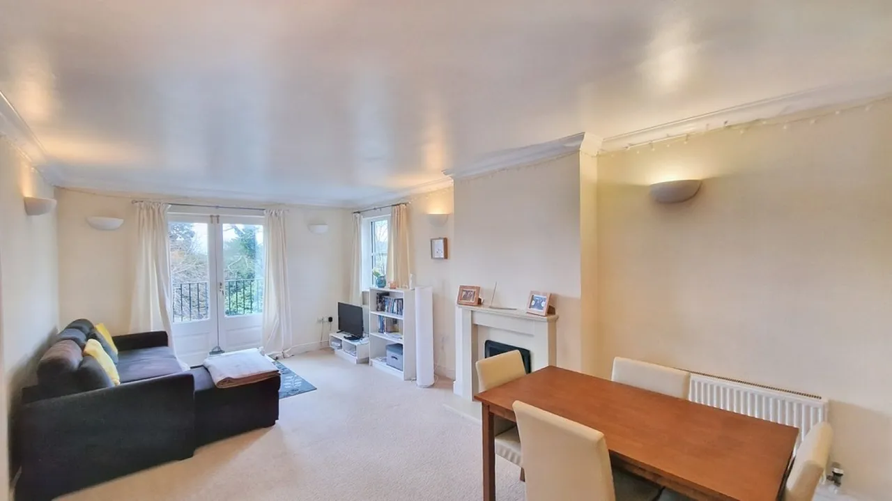 The Walled Garden, TR10, photo 10