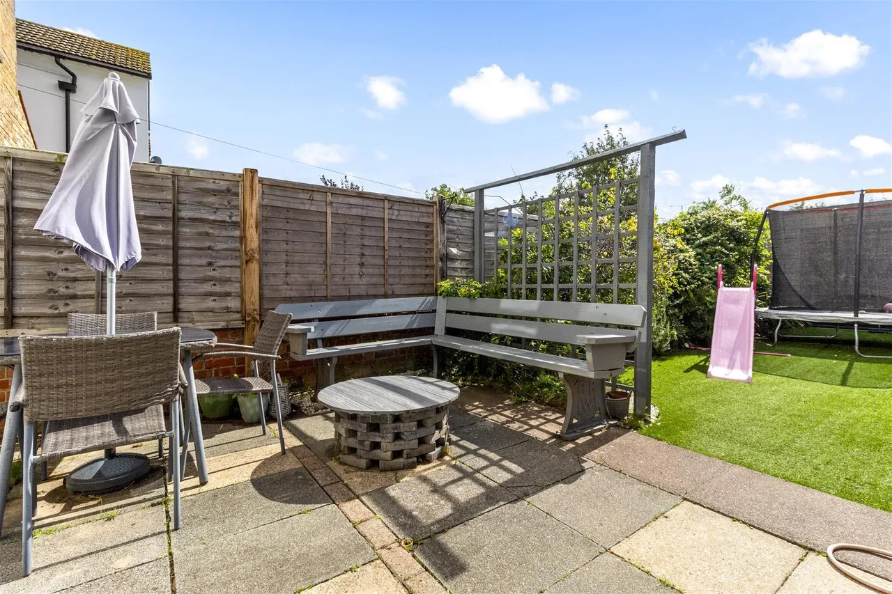 Ashacre Lane, Worthing, photo 9