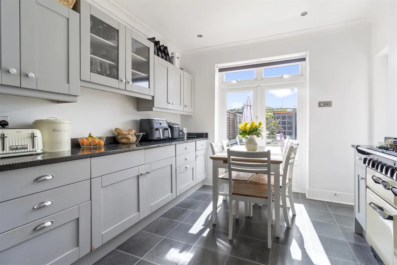 Ashacre Lane, Worthing, photo 6