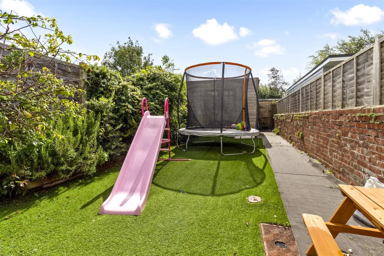 Ashacre Lane, Worthing, photo 17