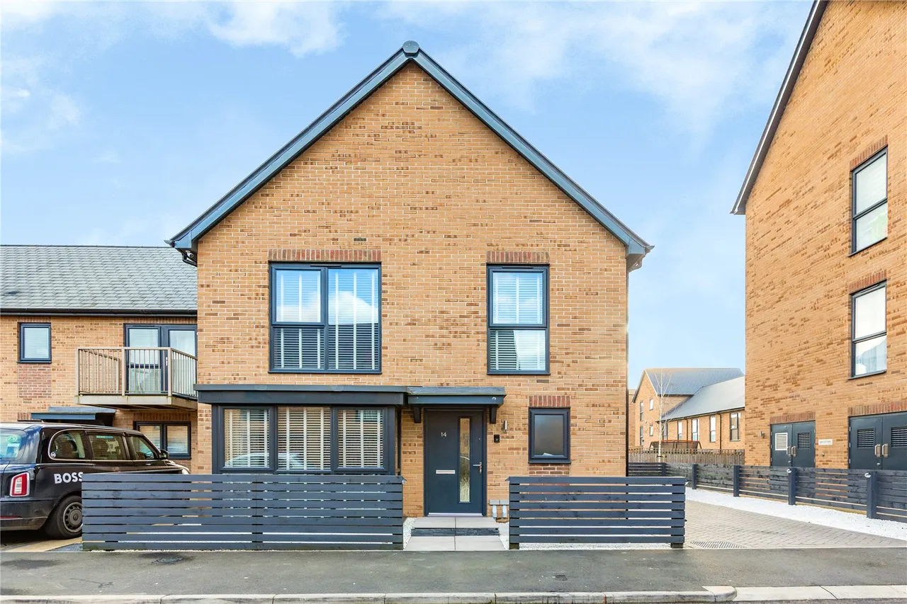 4 bed house for sale, South Ockendon, RM15