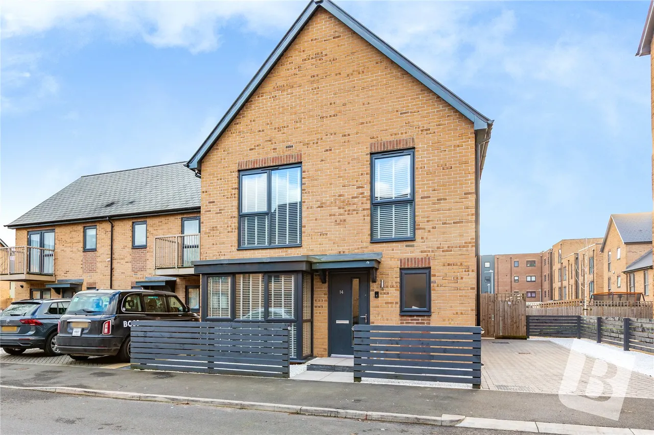 South Ockendon, RM15, photo 5