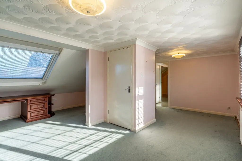 Verona Gardens, Gravesend, DA12, photo 19