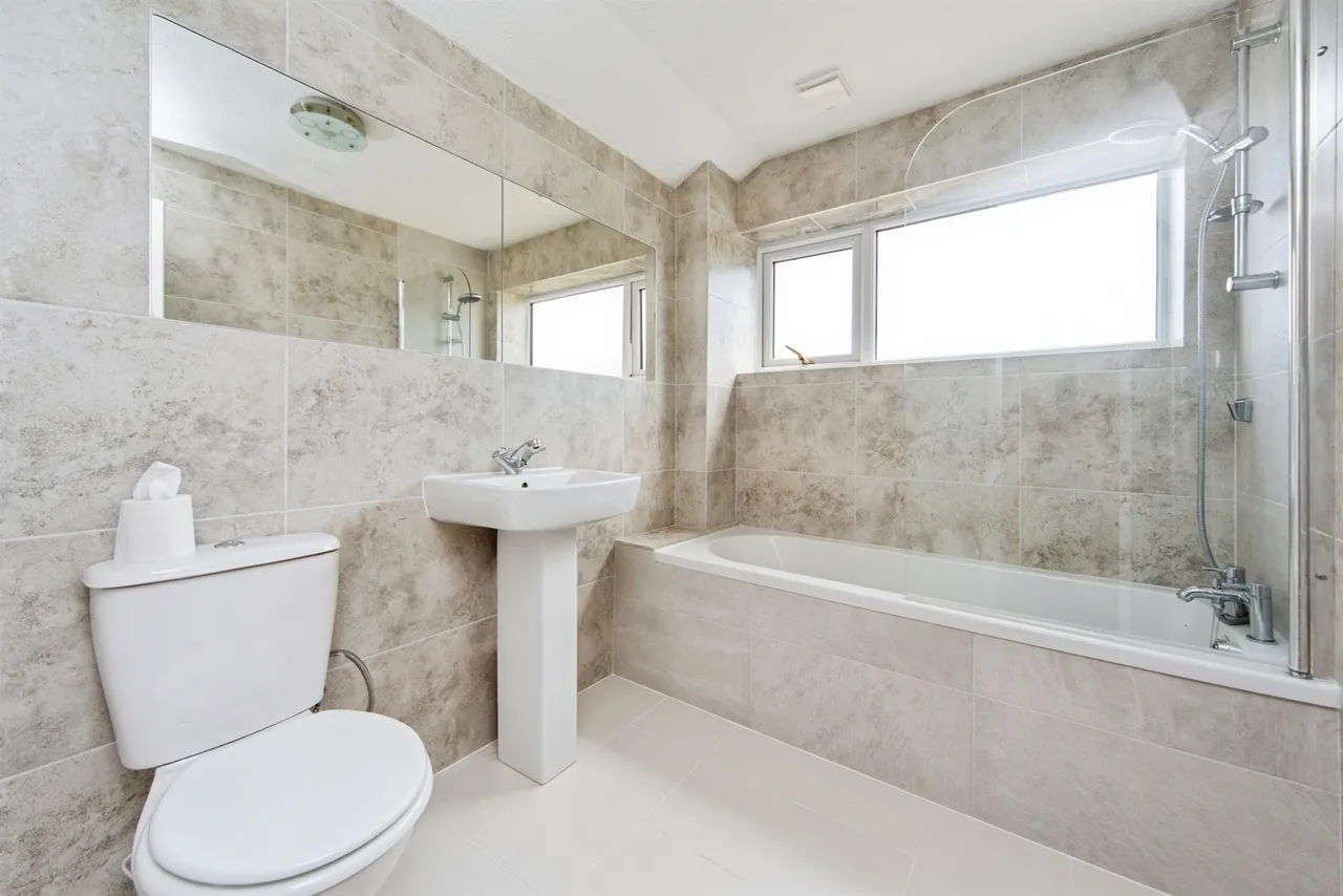 Manley View, Elton, CH2, photo 15
