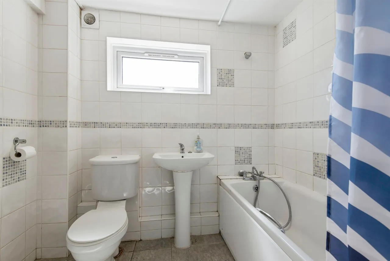 Archer Road, Stevenage, photo 10
