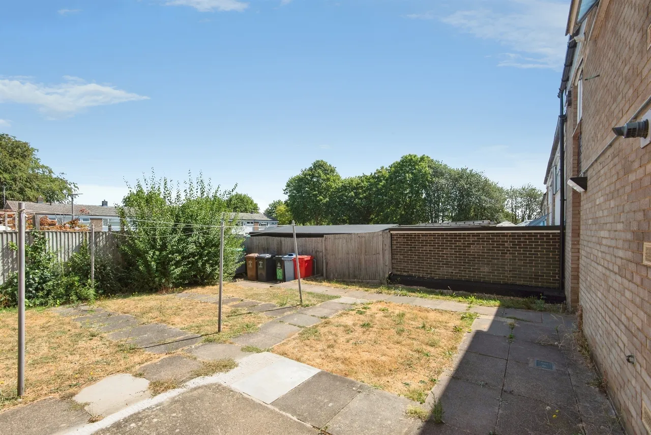 Archer Road, Stevenage, photo 2
