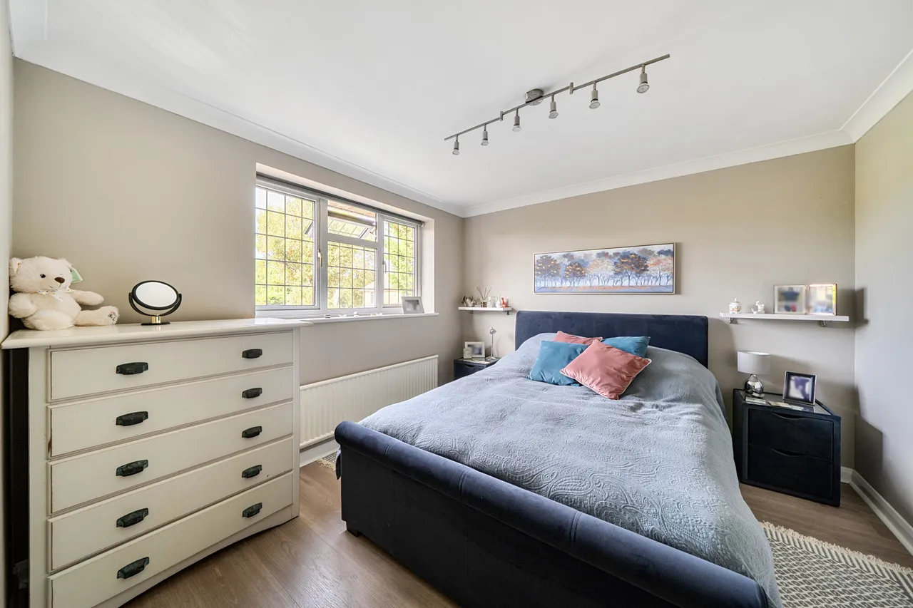 Grayburn Close, Chalfont St. Giles, HP8, photo 9