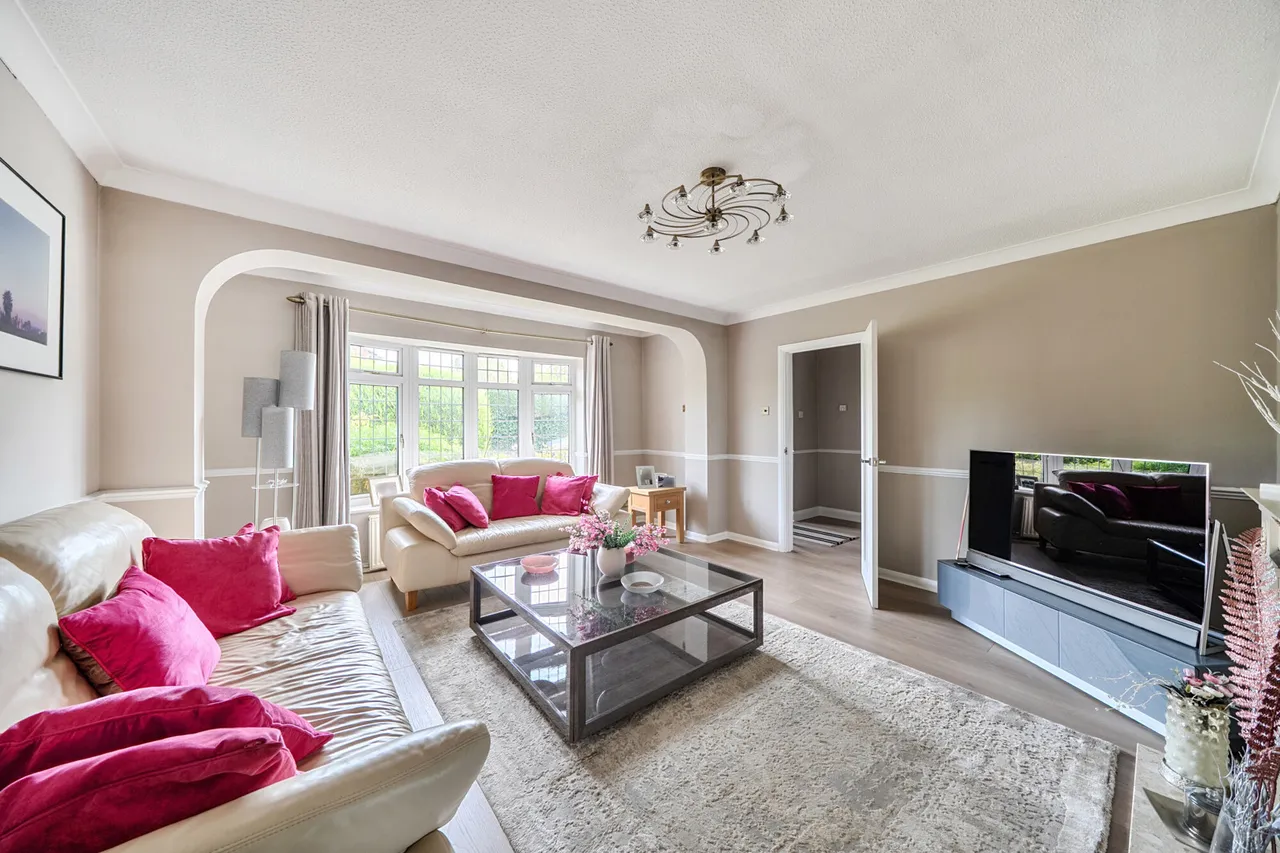 Grayburn Close, Chalfont St. Giles, HP8, photo 3