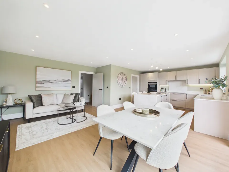 4 bed for sale in Coolhurst Close, Monks Gate, Horsham, West Sussex, photo 4