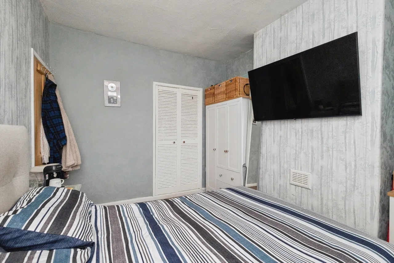 Town Lane, Denton, M34, photo 7