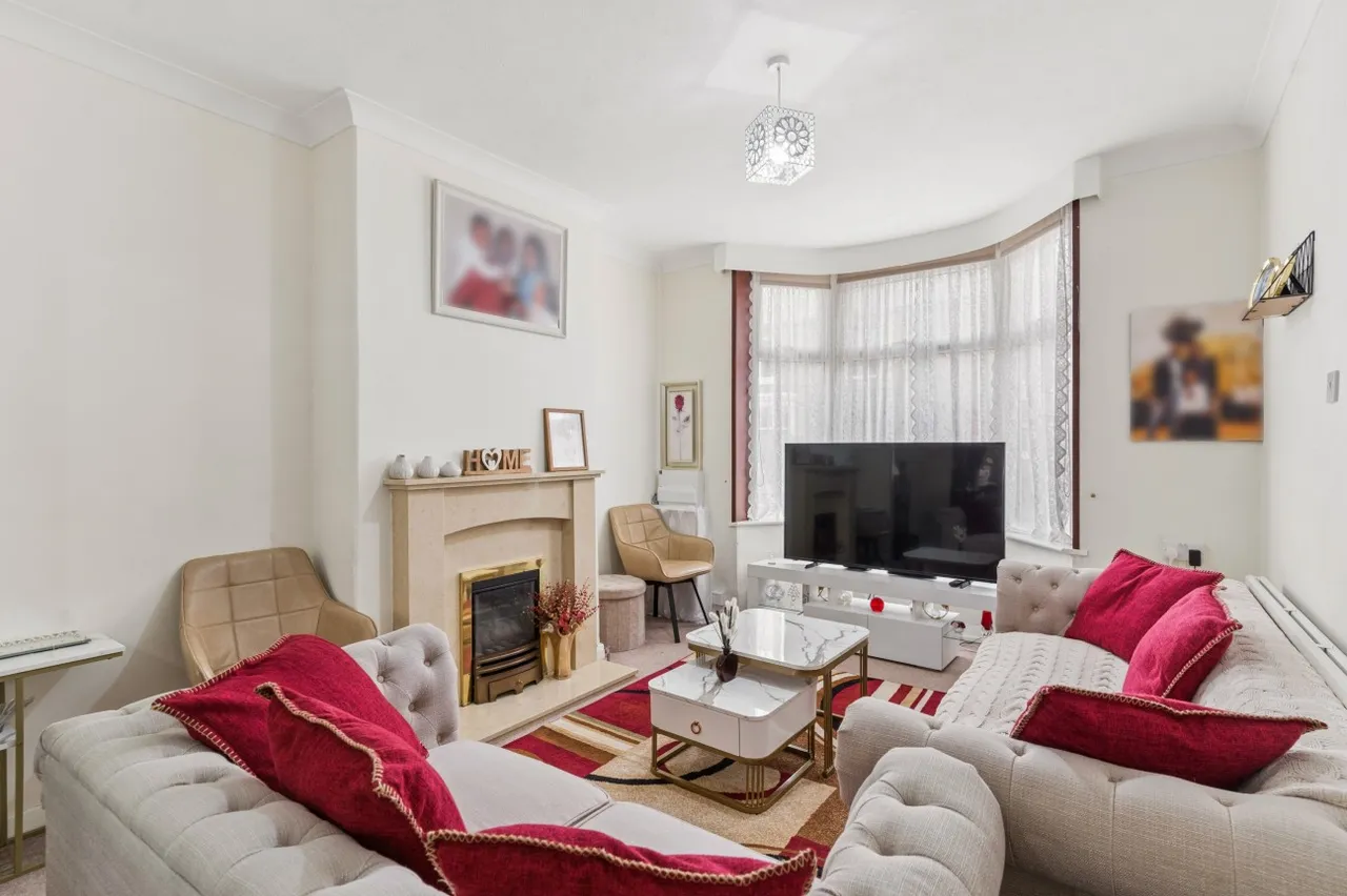 Avenue Road, St Neots, PE19, photo 5