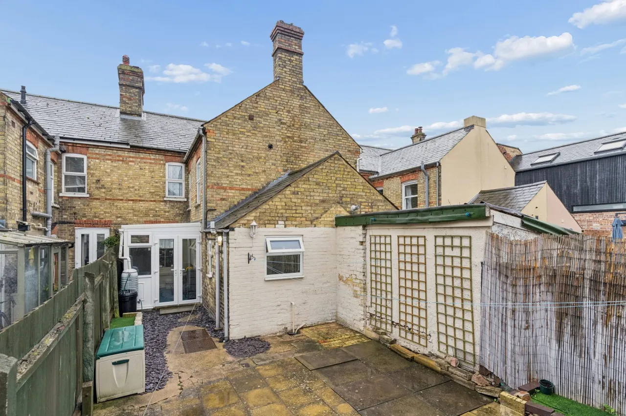 Avenue Road, St Neots, PE19, photo 8