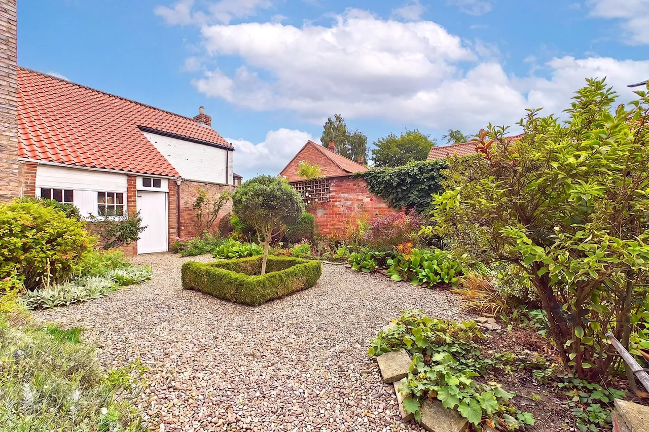 Chapmangate, Pocklington, YO42, photo 6